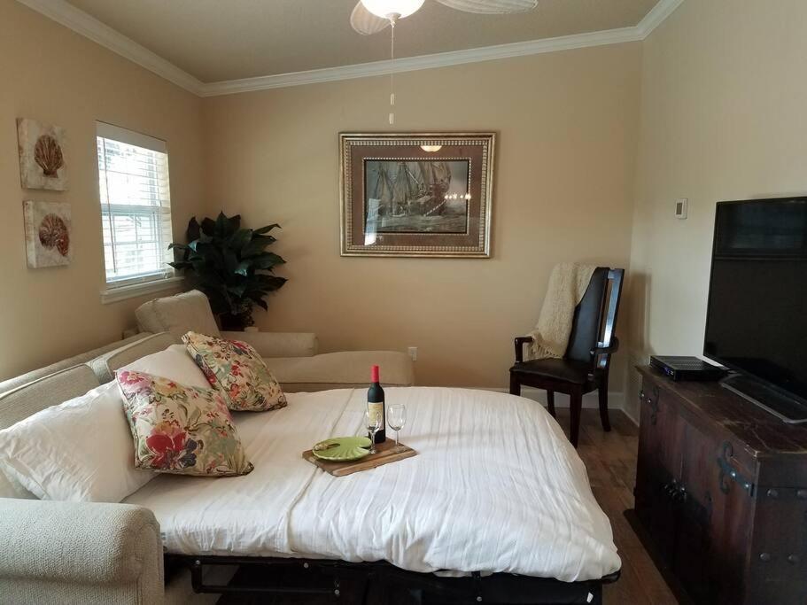 Apartment Bahamian - Heated Pool Walk To The *